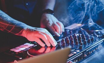 professionelle dj-technik